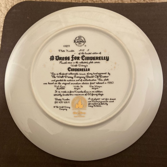 Limited Edition Cinderella Fine China - Picture 6 of 12